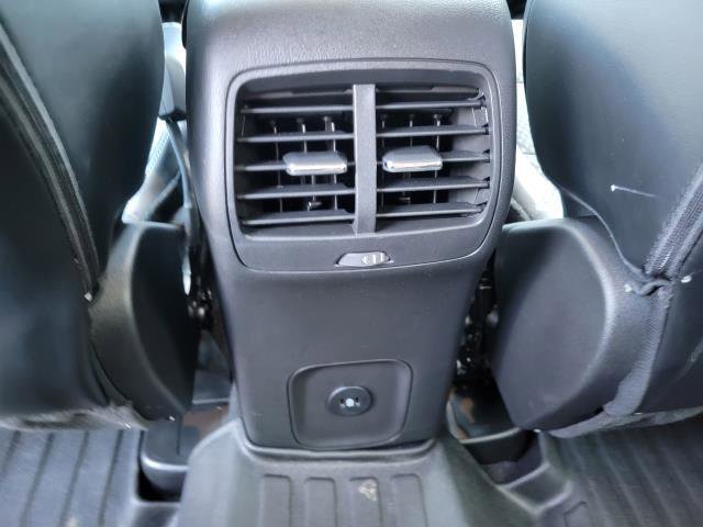 Used 2023 Ford Escape SE image 12