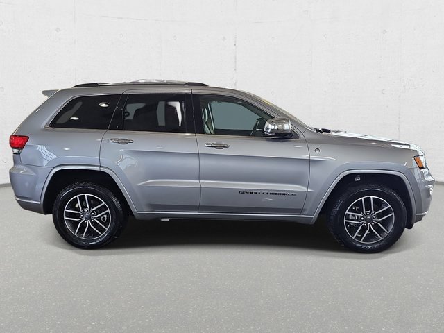 Used 2020 Jeep Grand Cherokee Overland image 4