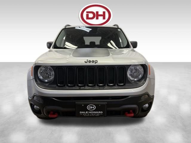 Used 2017 Jeep Renegade Trailhawk image 6