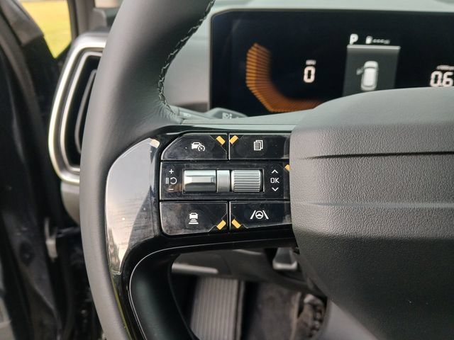 New 2026 Kia Sorento S w/ S Panoramic Sunroof Package FWD image 32