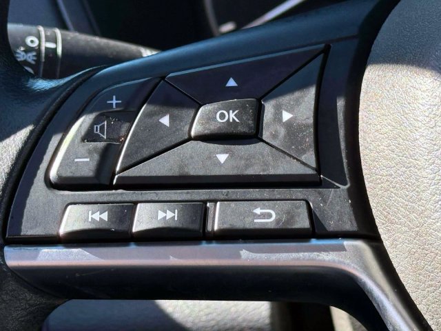 Used 2019 Nissan Altima 2.5 S FWD image 16
