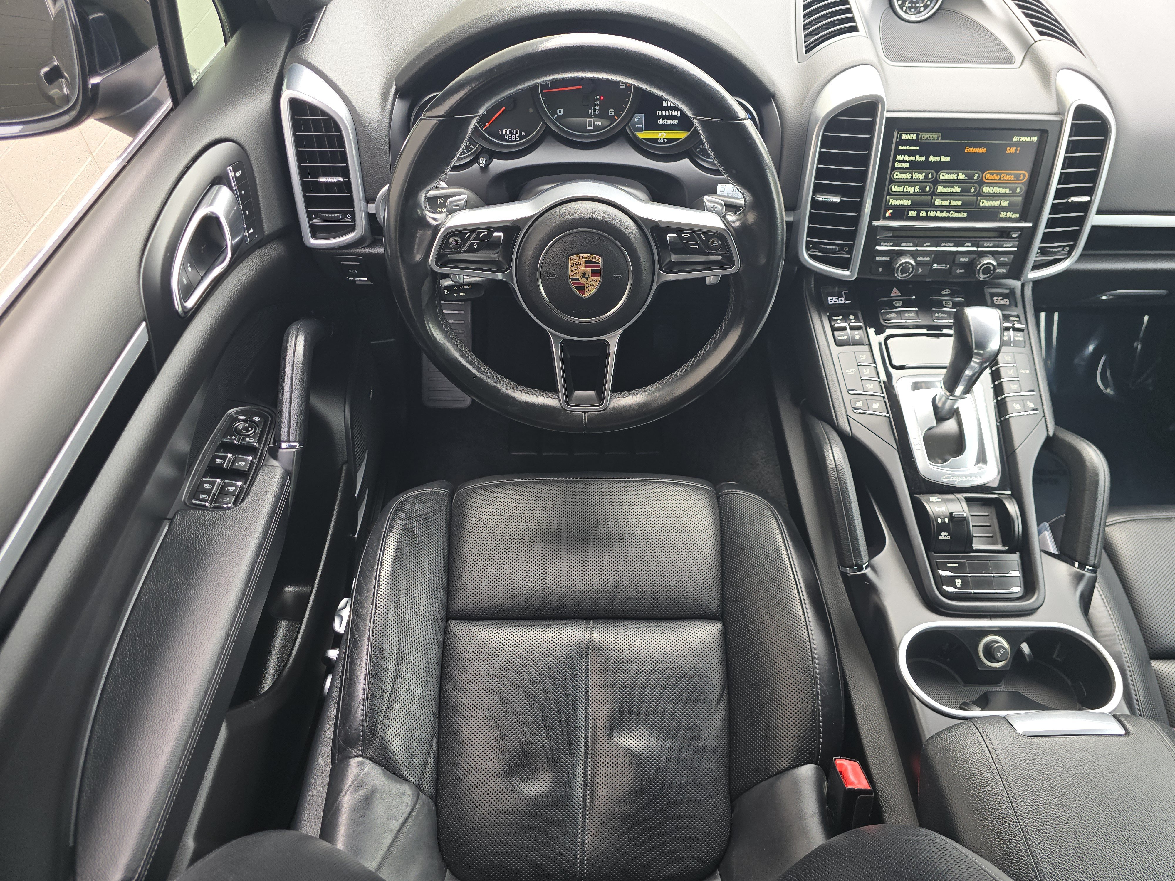 Used 2016 Porsche Cayenne Diesel AWD/4WD image 24