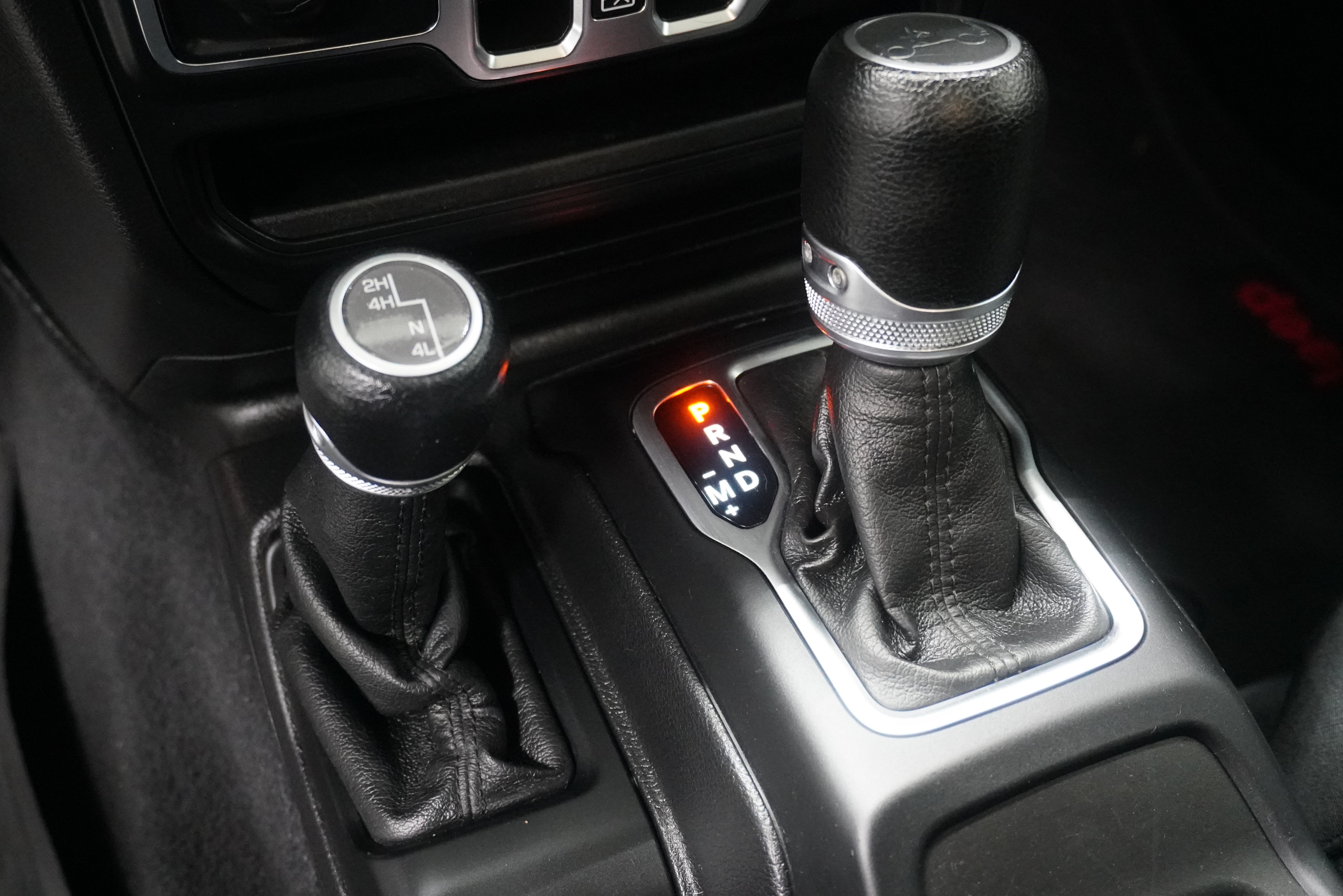 Used 2019 Jeep Wrangler Unlimited Sport S AWD/4WD image 22