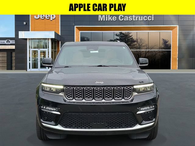 Used 2022 Jeep Grand Cherokee Summit w/ Luxury Tech Group V AWD/4WD image 2