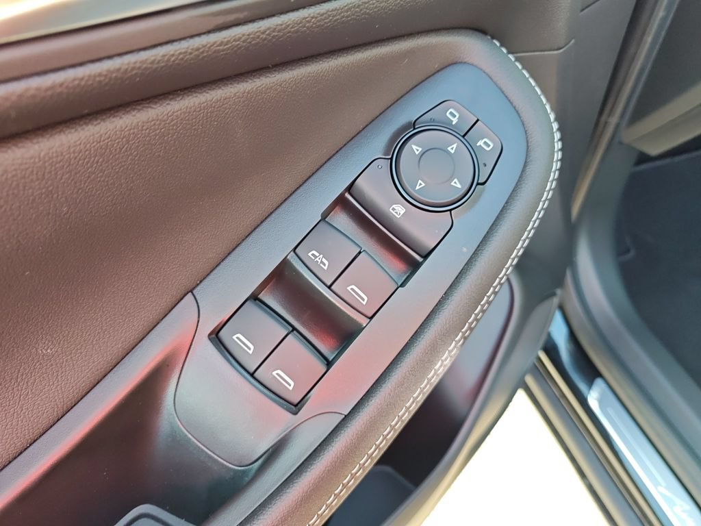 New 2026 Buick Encore GX Avenir AWD/4WD image 11