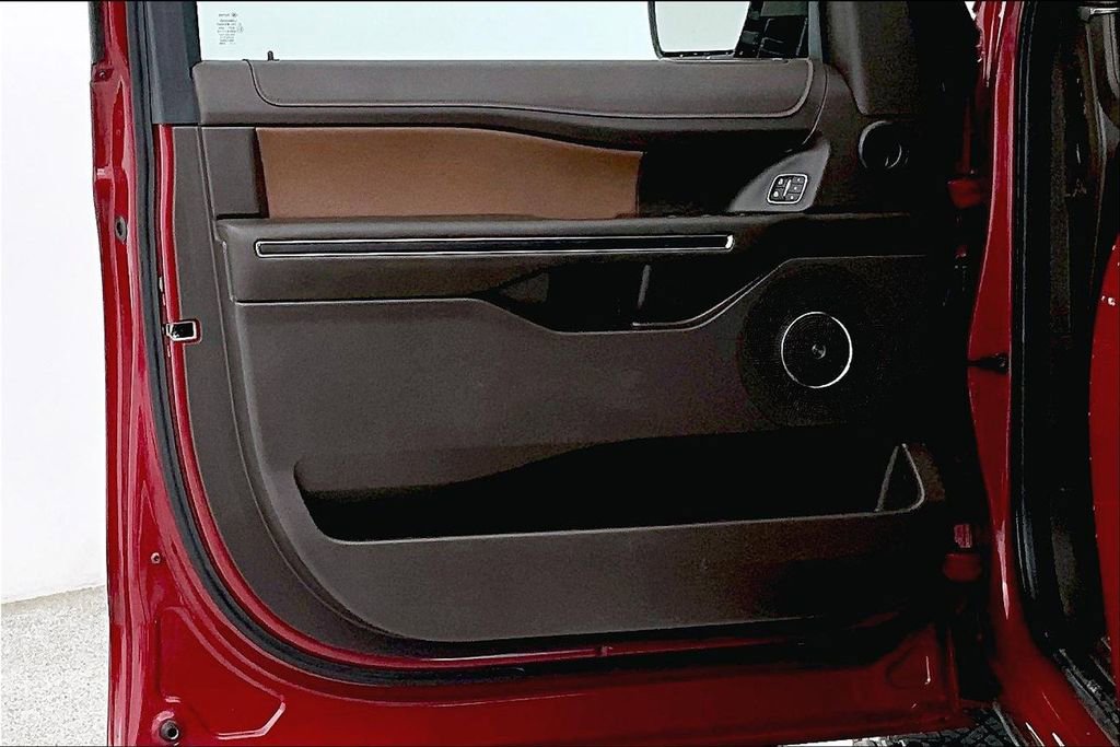 Used 2022 Ford Expedition King Ranch image 23