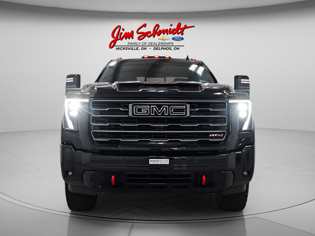 Used 2026 GMC Sierra 2500 AT4 w/ AT4 Premium Plus Package AWD/4WD image 2