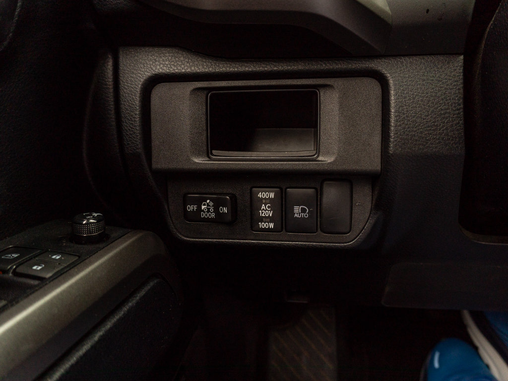 Used 2019 Toyota Tacoma Limited AWD/4WD image 26