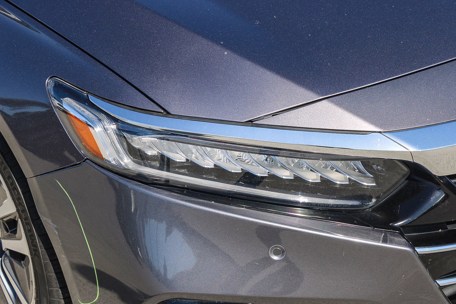 Used 2021 Honda Accord EX-L image 2