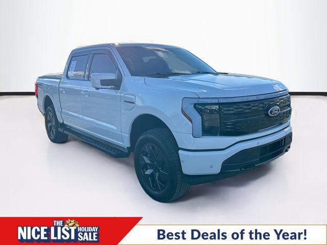 Certified 2022 Ford F150 Lightning Lariat w/ Equipment Group 511A High