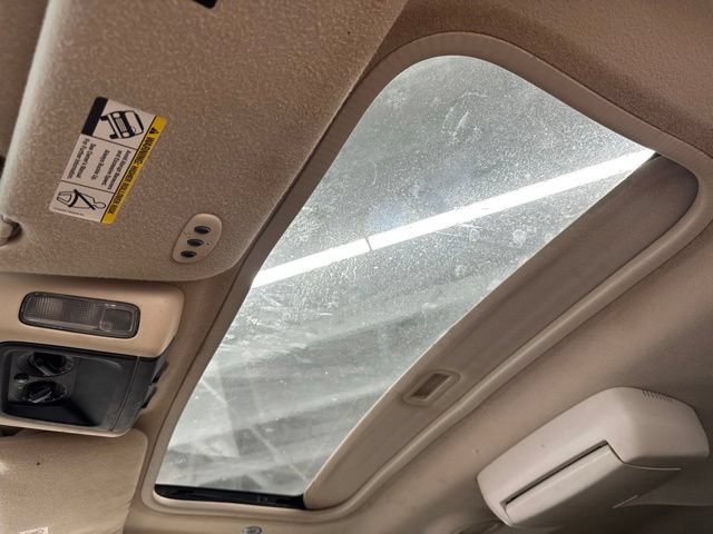 Used 2004 Ford Expedition Eddie Bauer AWD/4WD image 2