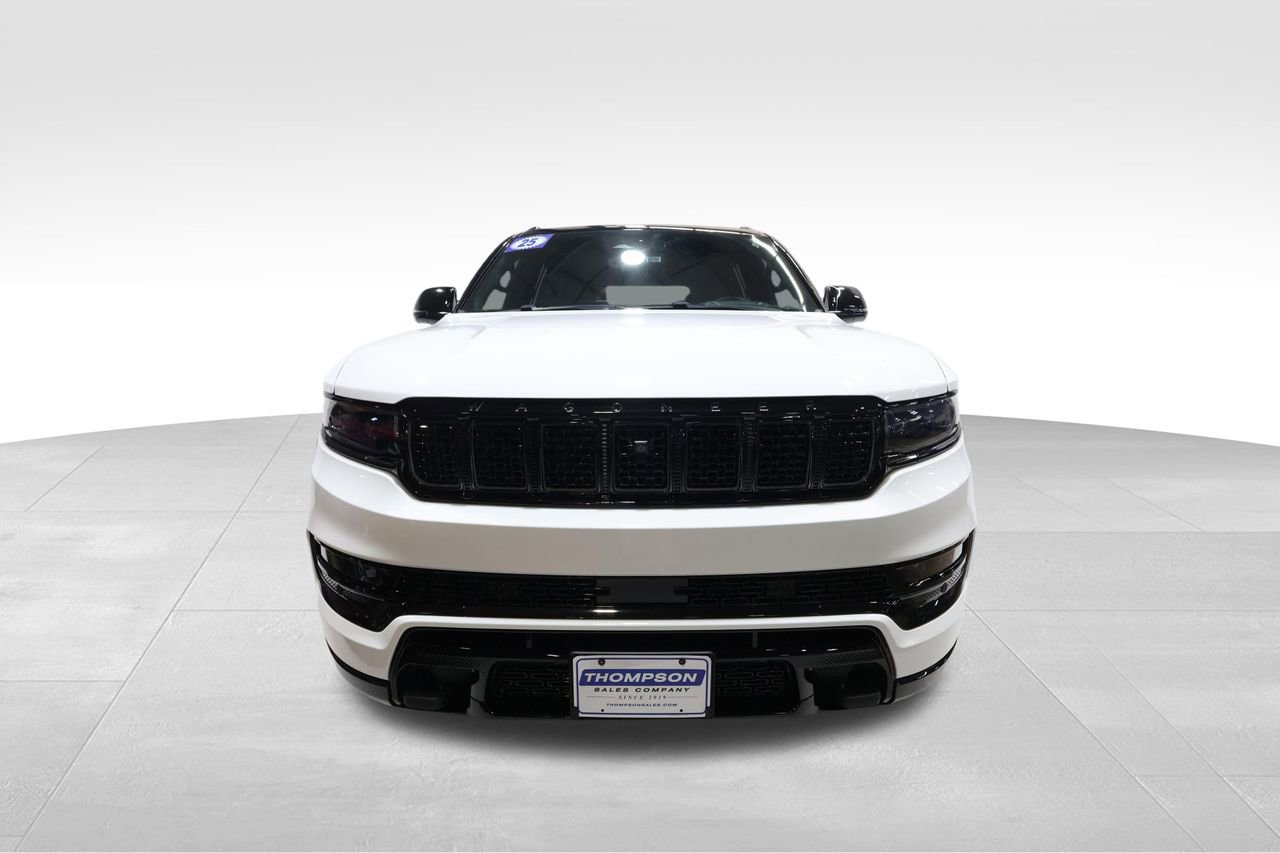 Used 2023 Jeep Grand Wagoneer Series II image 7