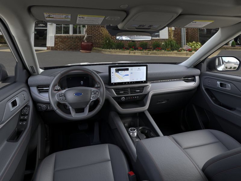 New 2026 Ford Explorer Active w/ Active Comfort Package AWD/4WD image 10