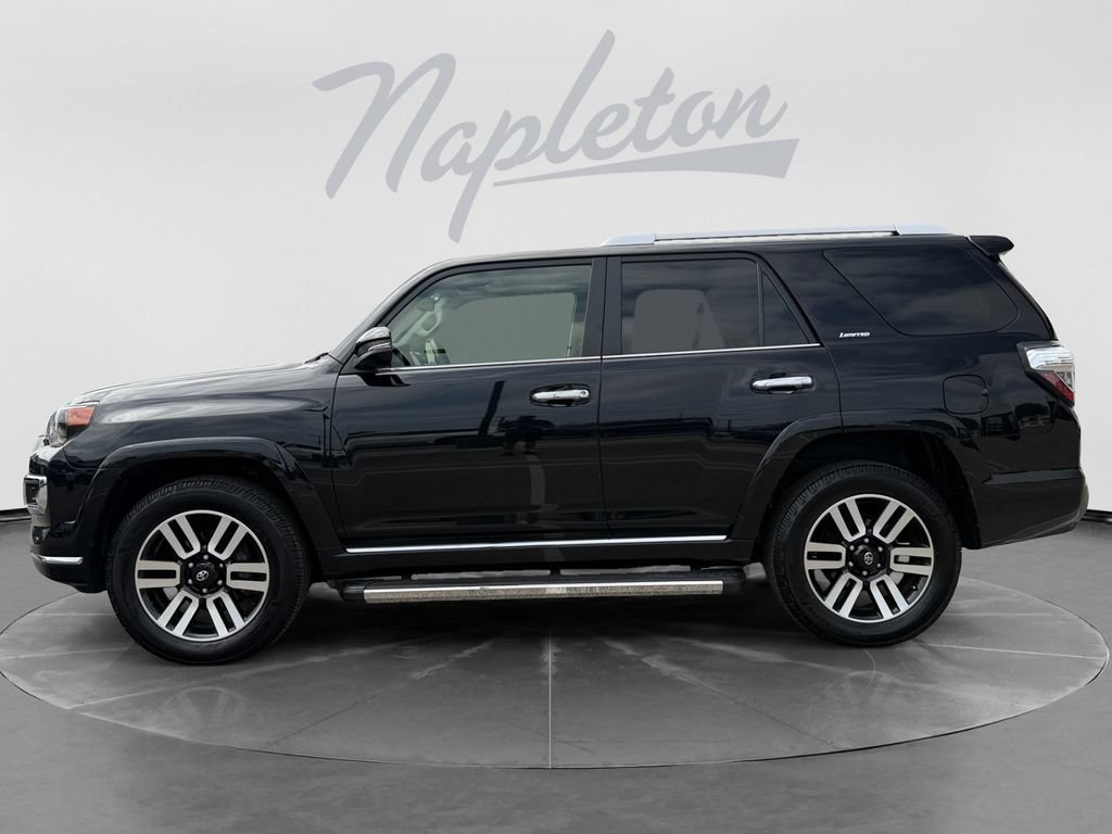 Used 2023 Toyota 4Runner Limited AWD/4WD image 4