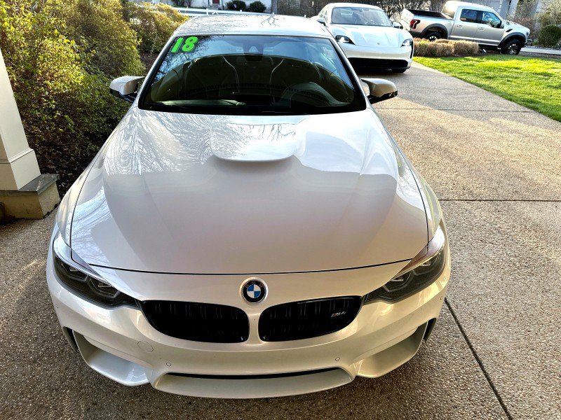 Used 2018 BMW M4 Convertible w/ Competition Package image 11