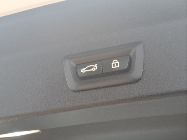 Used 2022 BMW X3 sDrive30i image 28