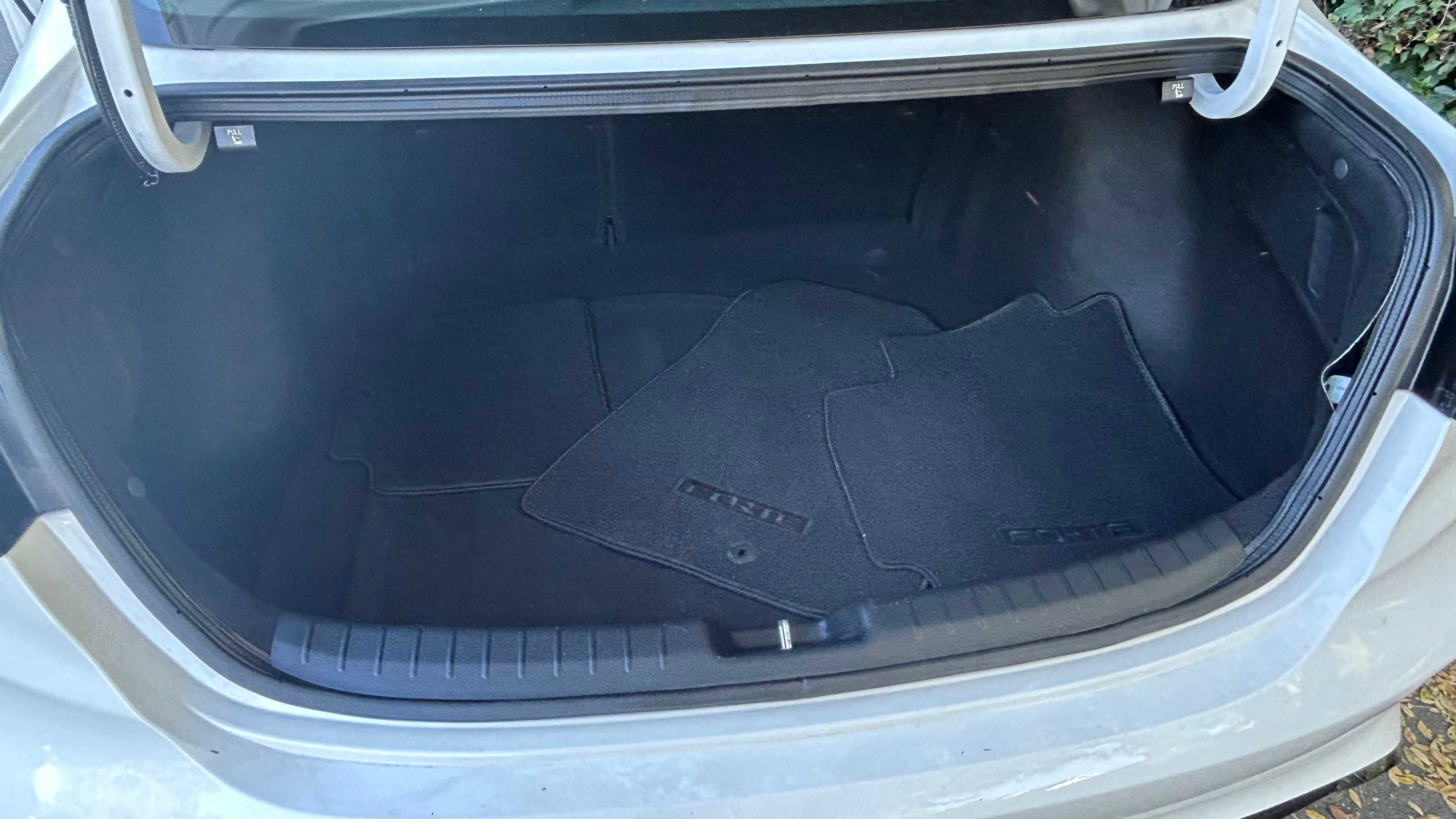 Used 2023 Kia Forte GT-Line w/ GT-Line Technology Package image 15