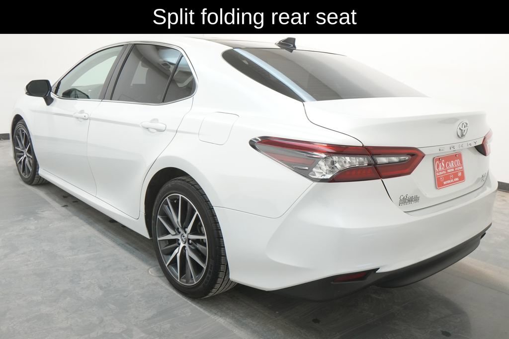Used 2023 Toyota Camry XLE w/ Navigation Package AWD/4WD image 5