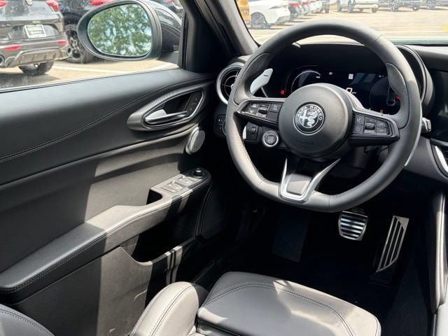 New 2026 Alfa Romeo Giulia AWD image 41