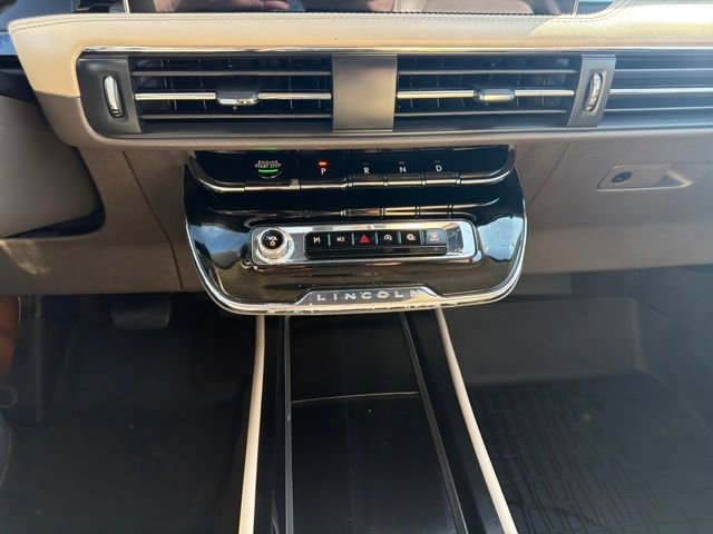 Used 2024 Lincoln Corsair AWD w/ Equipment Group 101A image 19