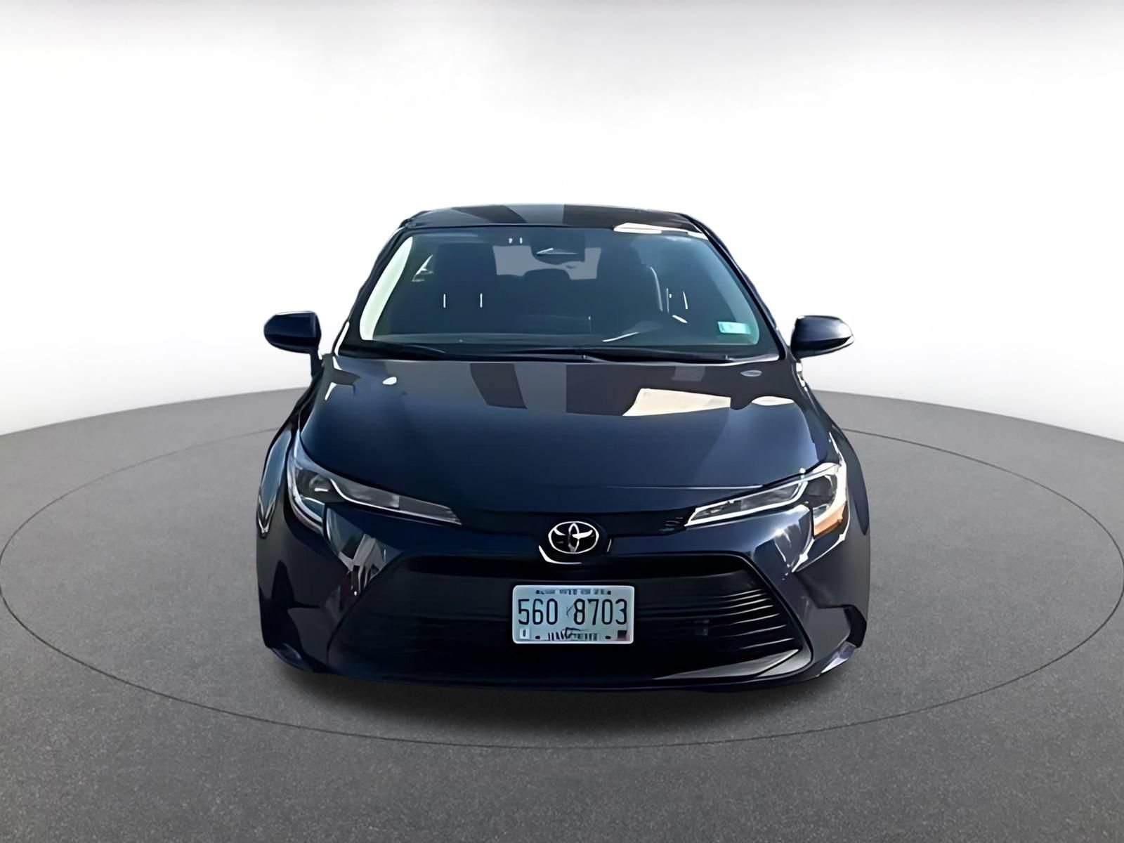 Used 2025 Toyota Corolla LE FWD image 3