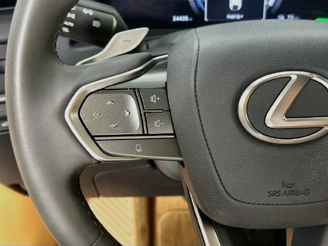 Used 2023 Lexus RZ 450e Premium w/ Technology Package AWD/4WD image 19
