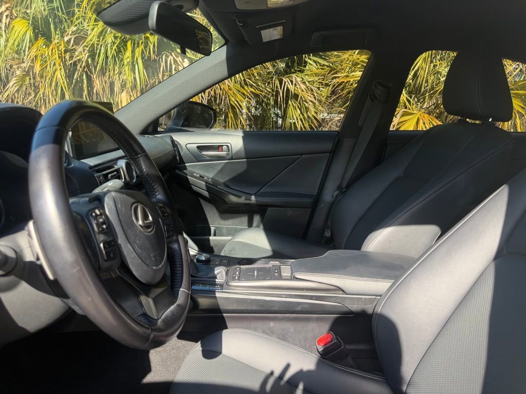 Used 2022 Lexus IS 300 w/ Accessory Package RWD image 16