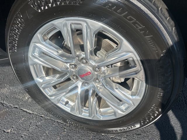 Used 2024 GMC Yukon SLT image 34