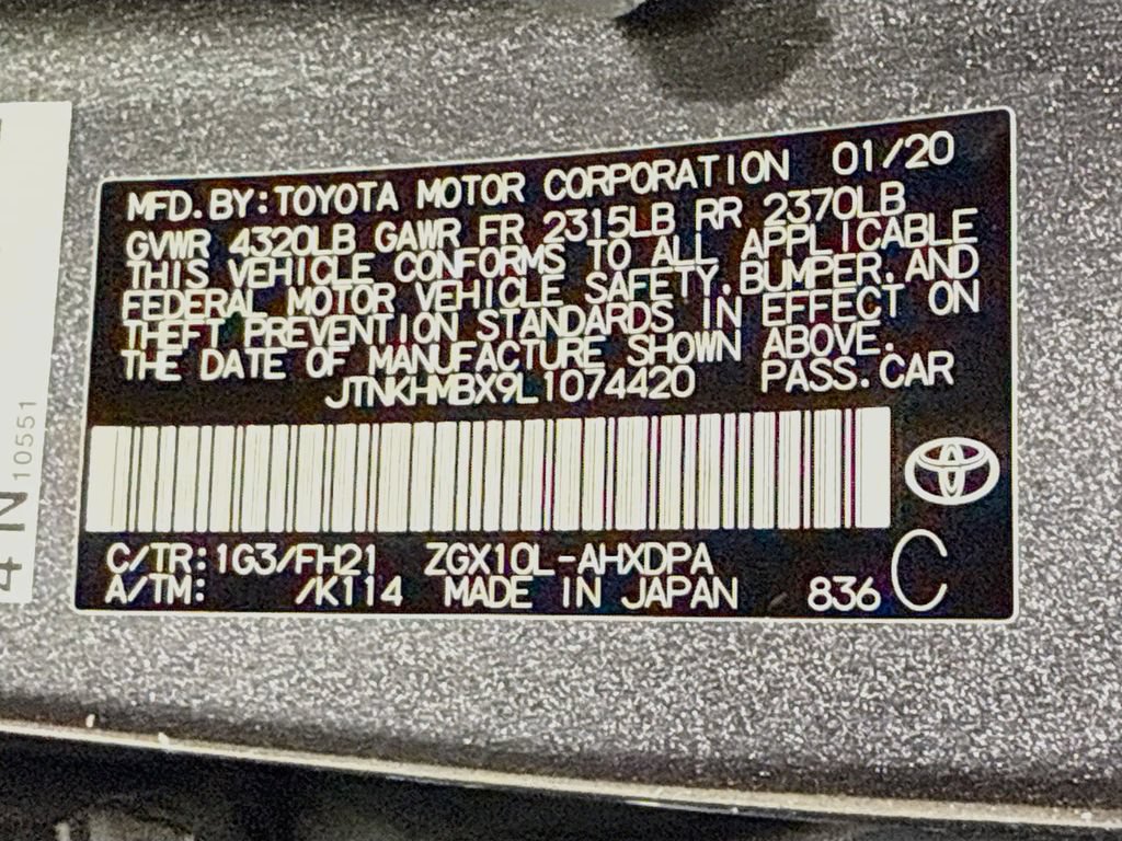 Used 2020 Toyota C-HR LE FWD image 34