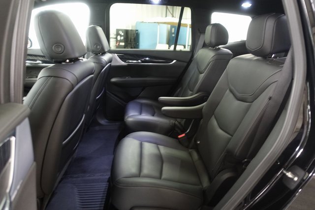 Used 2024 Cadillac XT6 Premium Luxury w/ LPO, Floor Liner Package image 21