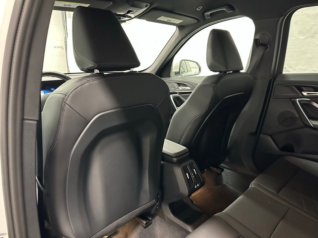 Used 2025 BMW X1 xDrive28i image 44