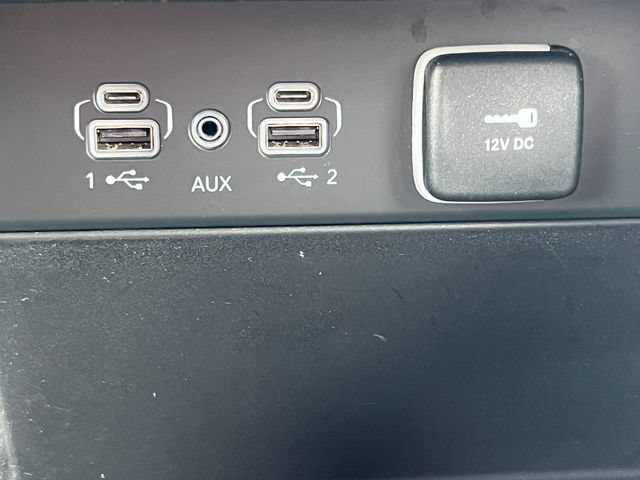 Certified 2024 Jeep Grand Cherokee Limited AWD/4WD image 31