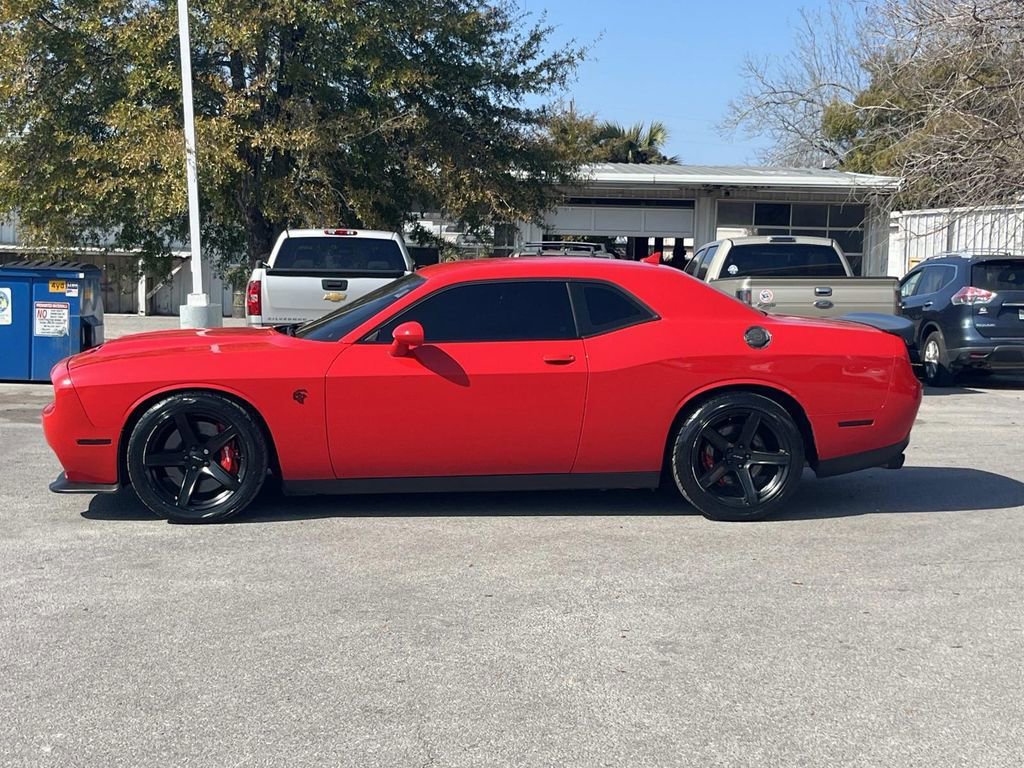 Used 2020 Dodge Challenger SRT Hellcat image 3