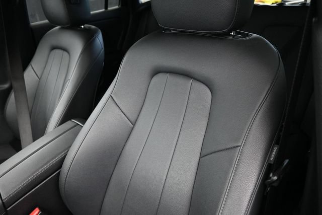 Used 2025 Mercedes-Benz GLA 250 4MATIC image 18