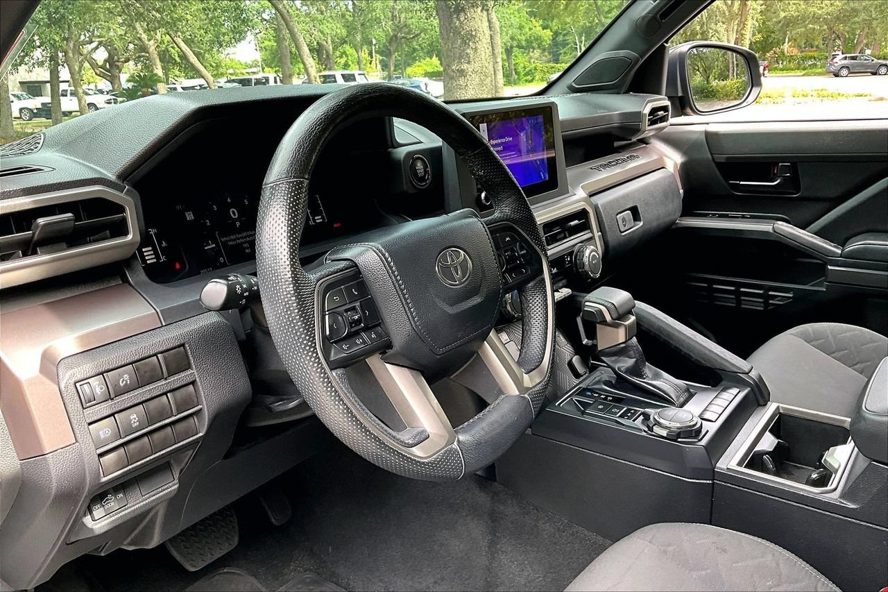 Used 2024 Toyota Tacoma SR5 AWD/4WD image 14