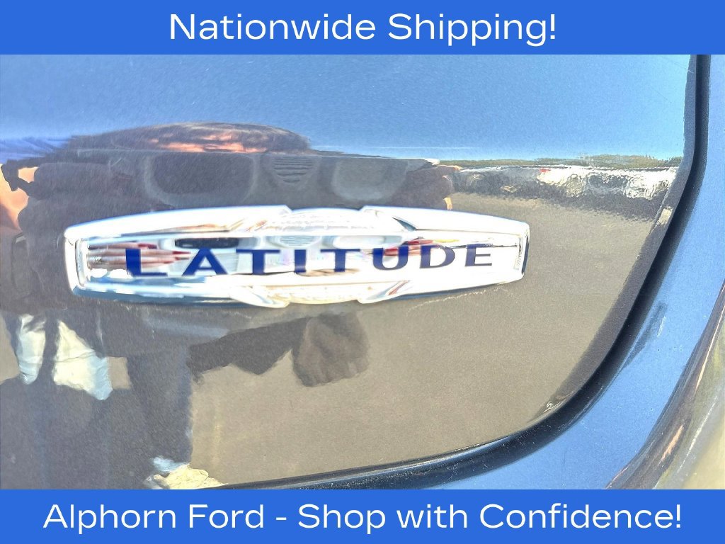 Used 2024 Jeep Compass Latitude AWD/4WD image 24