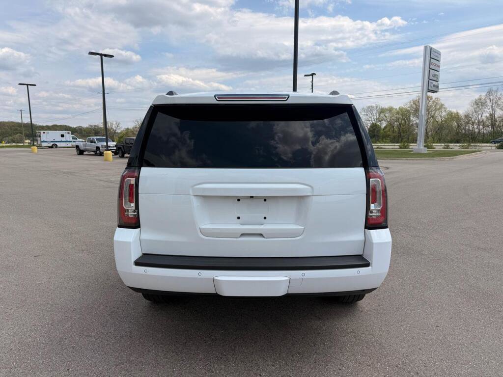 Used 2019 GMC Yukon SLT AWD/4WD image 4