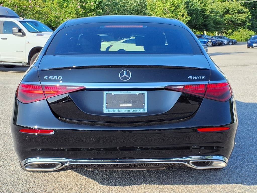 New 2025 Mercedes-Benz S 580 4MATIC Sedan image 3