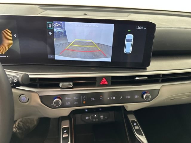 Used 2024 Kia Sorento S w/ Panoramic Sunroof Package image 22