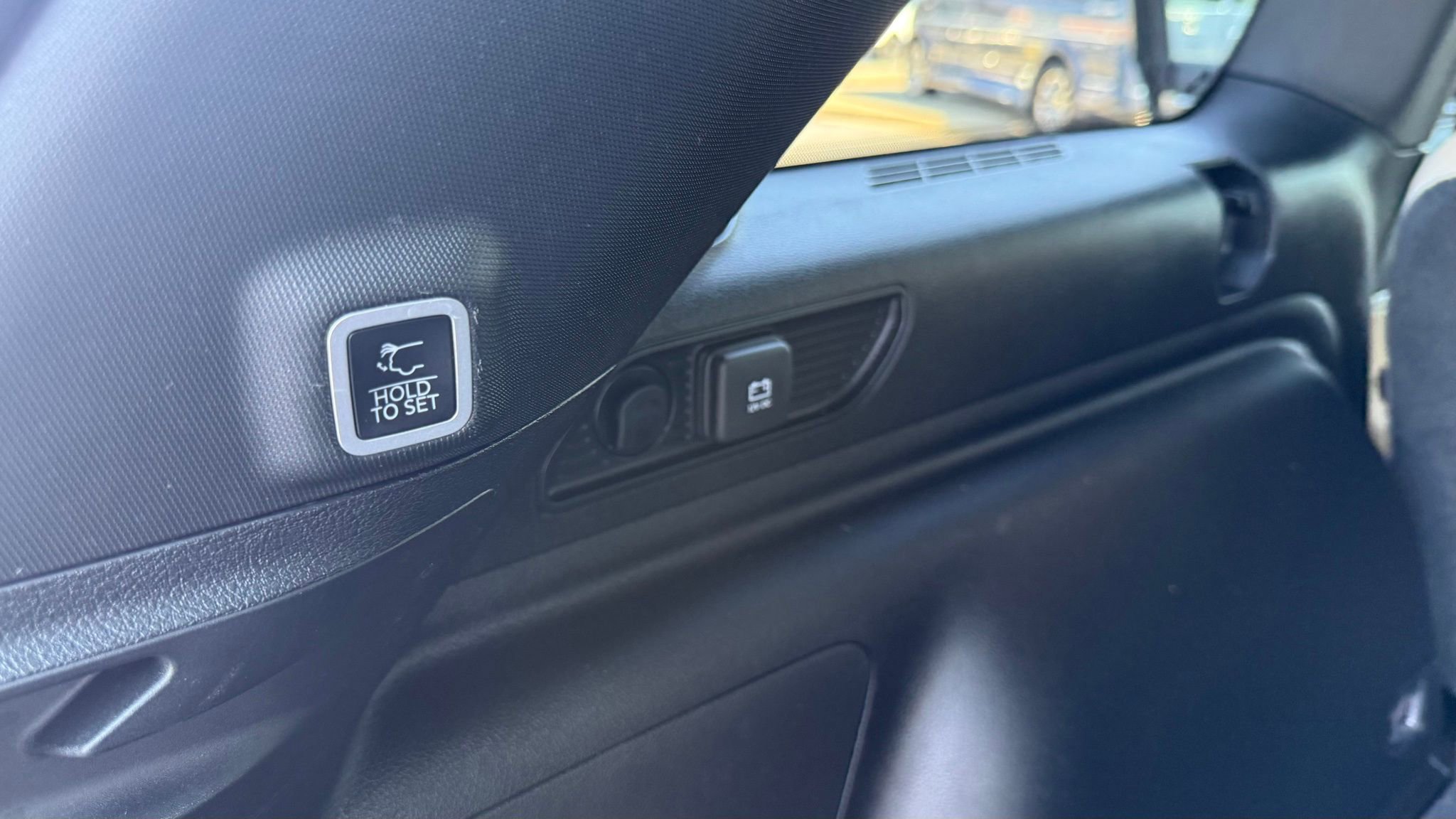 Used 2023 Jeep Grand Cherokee 4WD 4xe image 36