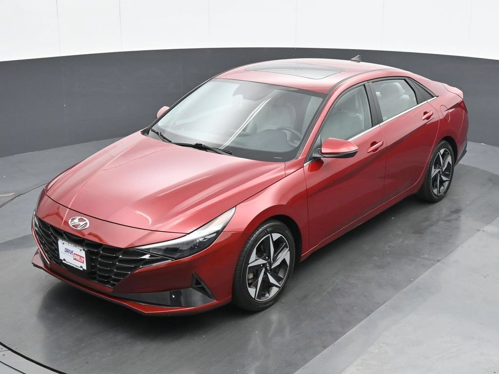 Used 2023 Hyundai Elantra Limited FWD image 18