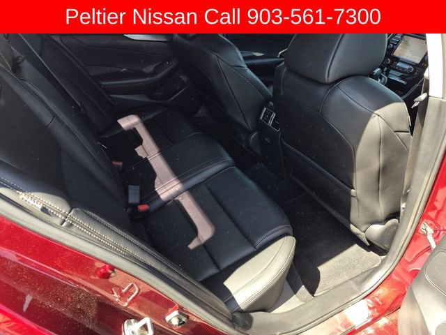 Used 2021 Nissan Maxima 3.5 SV w/ Floor Mat Group image 16
