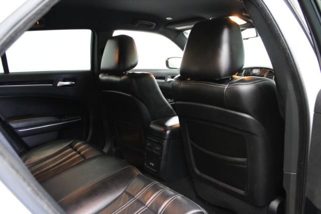 Used 2021 Chrysler 300 S RWD image 29