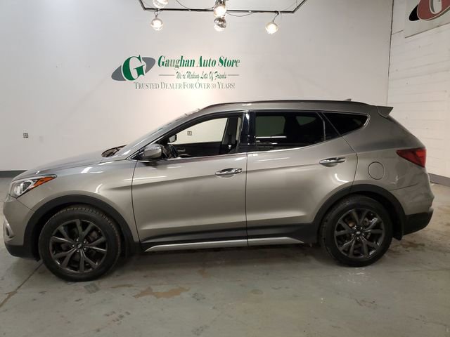 Used 2018 Hyundai Santa Fe Sport w/ 2.0T Ultimate Tech Package 05 AWD/4WD image 3