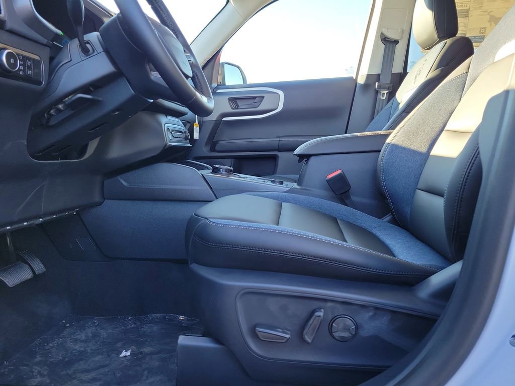 New 2025 Ford Bronco Sport Outer Banks image 17