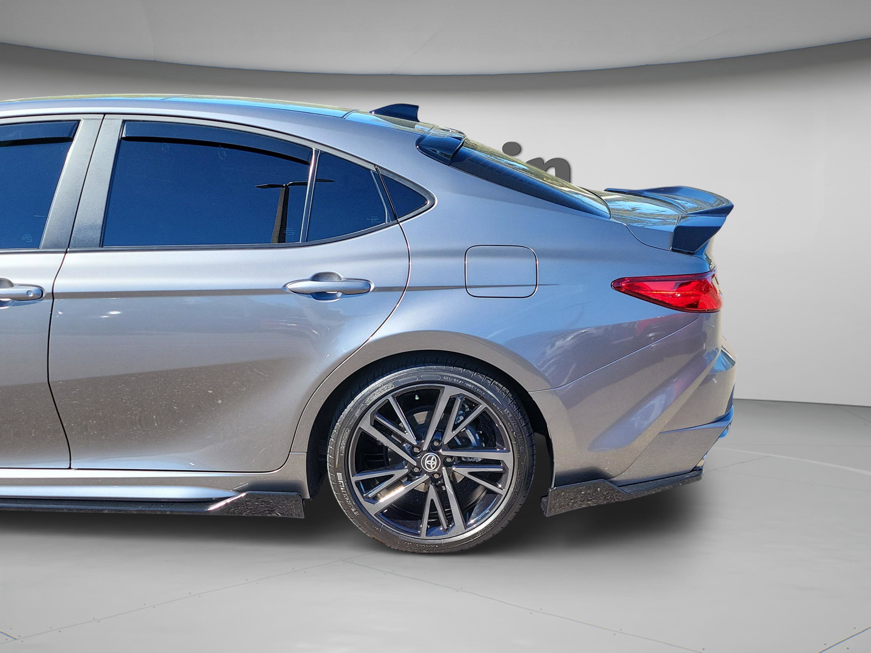 Used 2025 Toyota Camry XSE image 34