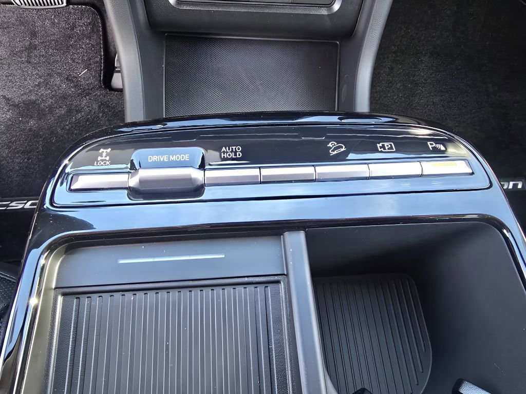 New 2026 Hyundai Tucson Limited w/ Tow & Go Package image 21