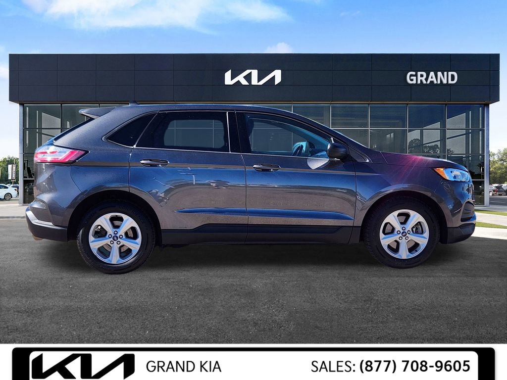Used 2020 Ford Edge SE