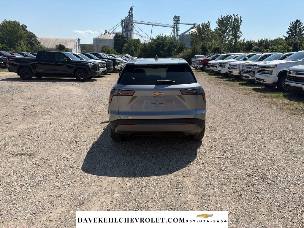 Used 2026 Chevrolet Equinox LT w/ Convenience Package II FWD image 4