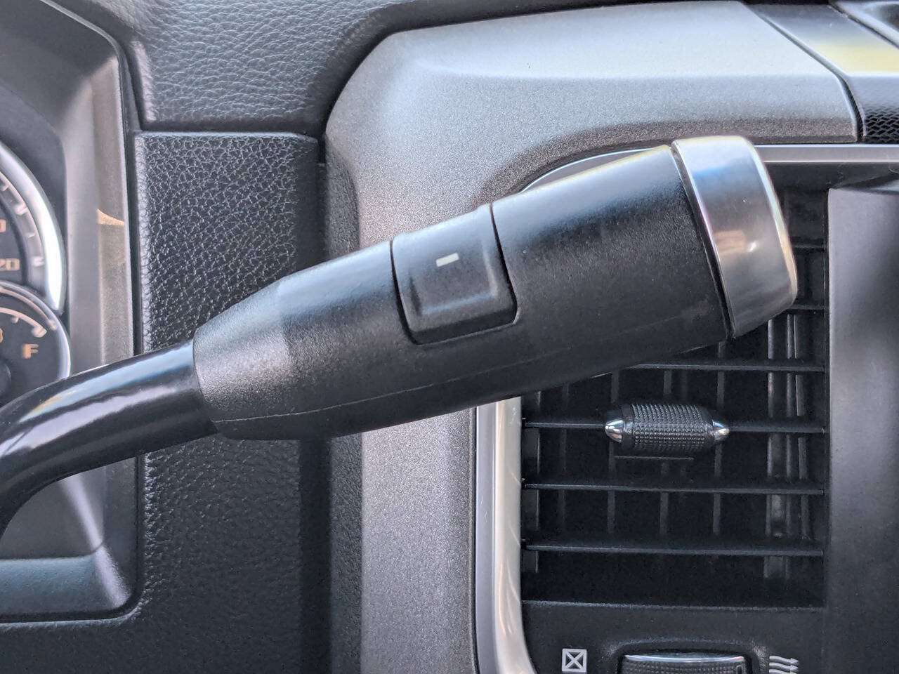 Used 2018 RAM 2500 Power Wagon w/ Luxury Group AWD/4WD image 29
